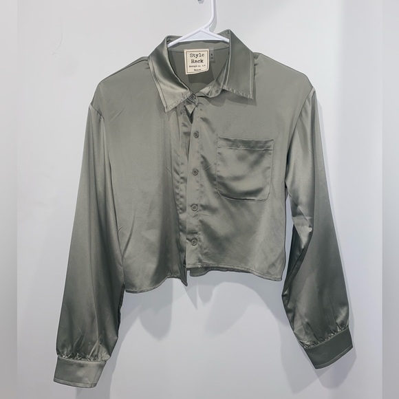Green silk button down top - Picture 1 of 1